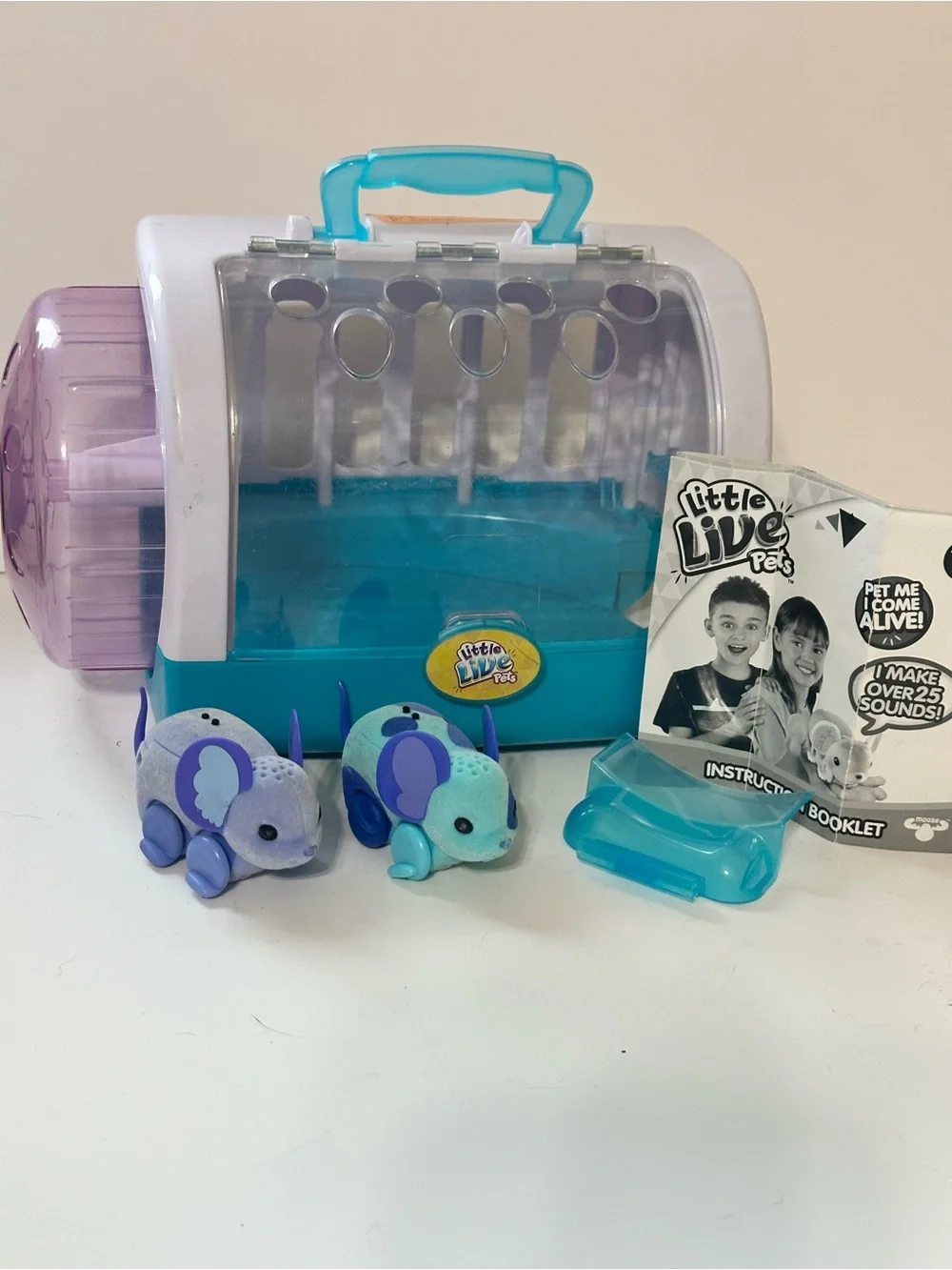 Little Live Pets Mouse House playset portable carrier with a turning wheel
